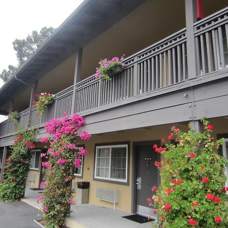 Aura Inn Monterey Luaran gambar